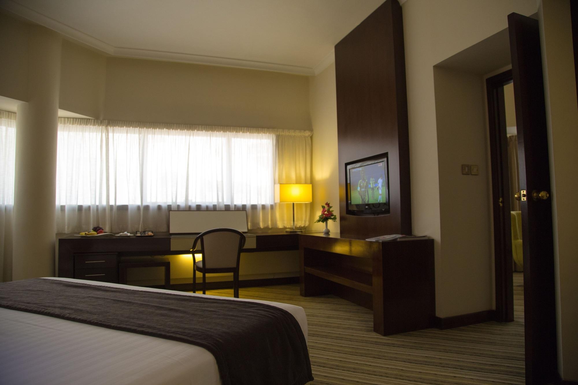 Avari Dubai Hotel ภายนอก รูปภาพ