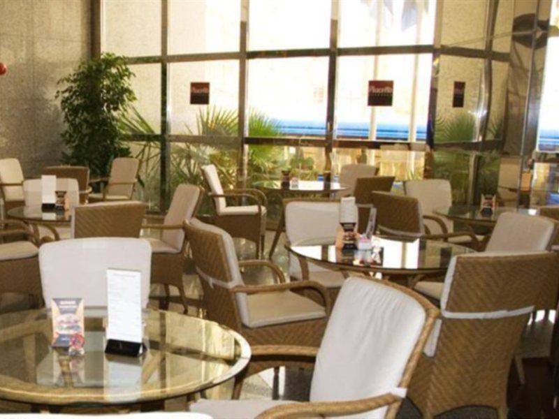 Avari Dubai Hotel ภายนอก รูปภาพ